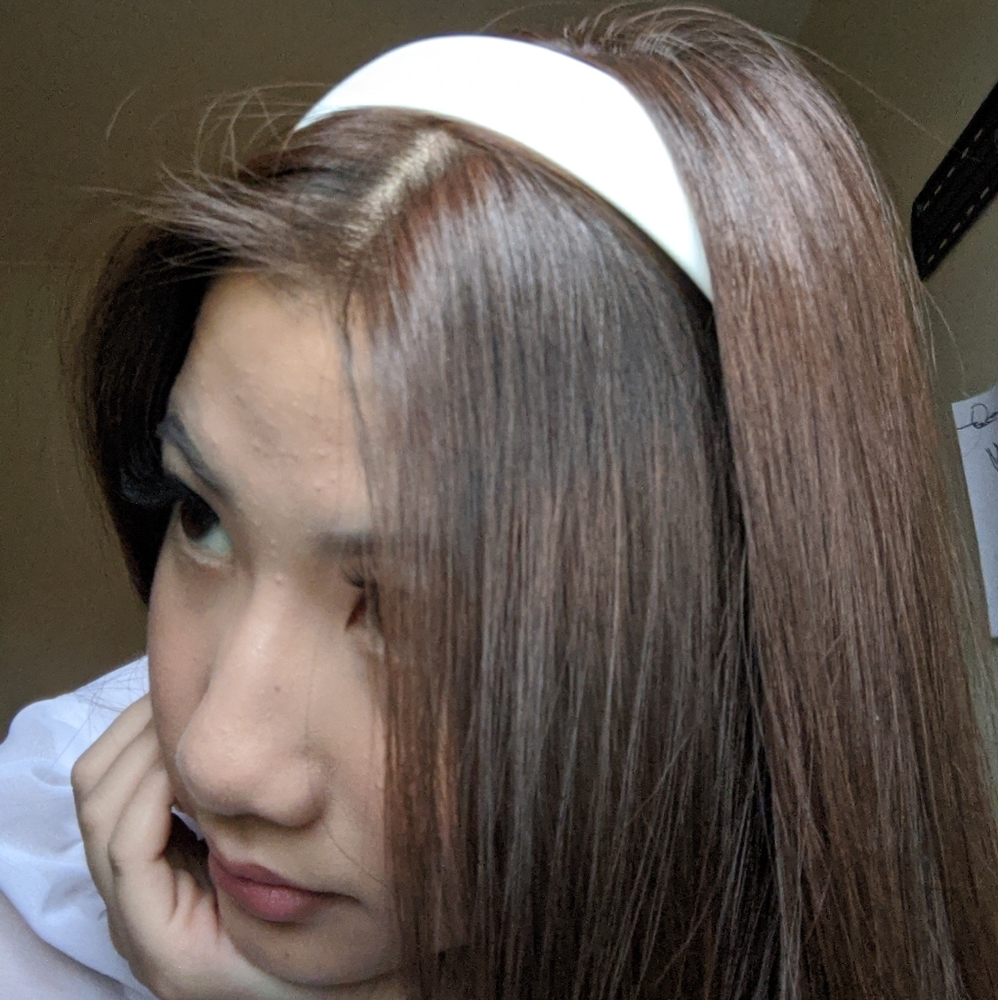 white headband